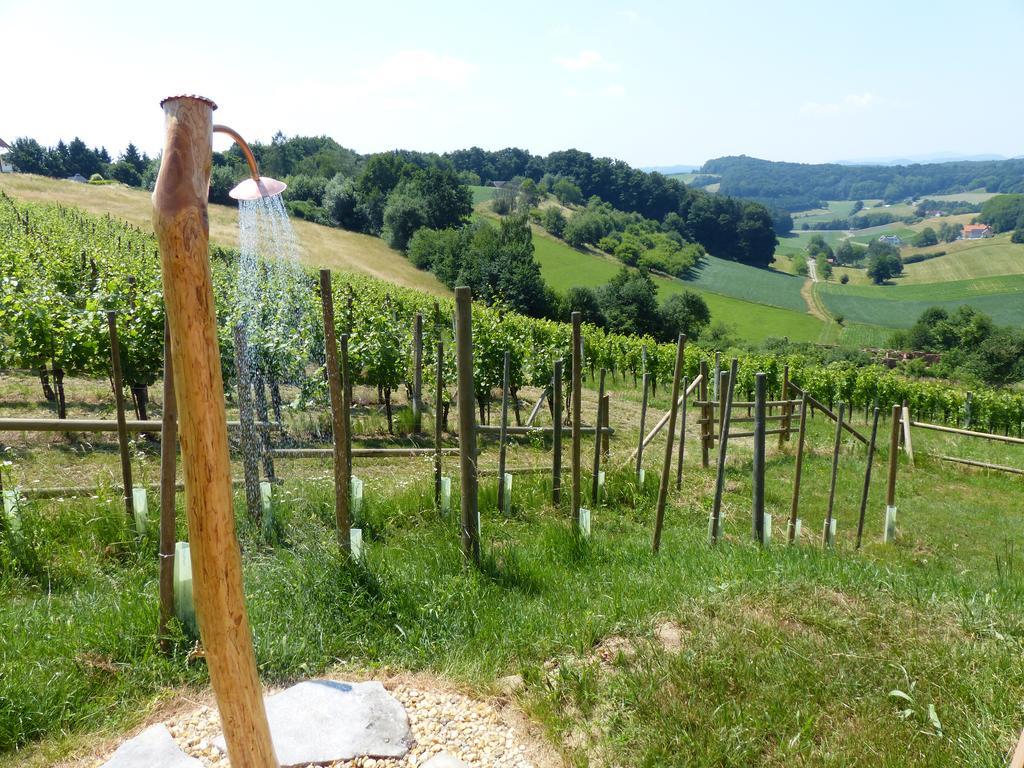 Weingarten-Resort Unterlamm Loipersdorf - Adults Only エクステリア 写真