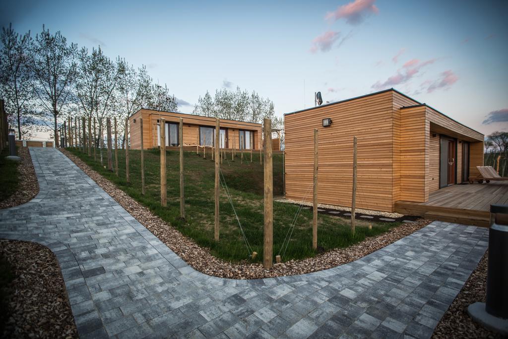 Weingarten-Resort Unterlamm Loipersdorf - Adults Only エクステリア 写真