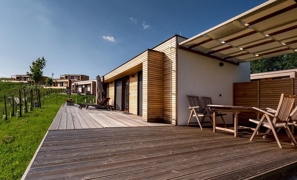 Weingarten-Resort Unterlamm Loipersdorf - Adults Only エクステリア 写真